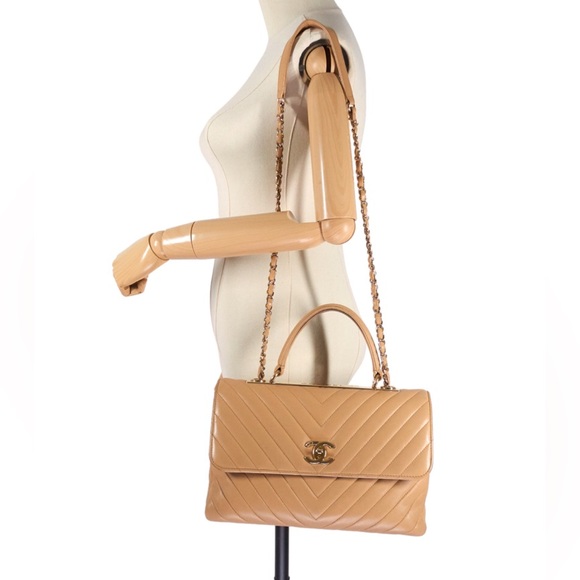 CHANEL CC Calfskin Leather Cream Chevron Medium Top Handle Leather ShoulderBag - Picture 11 of 11